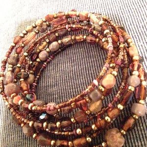 Elegant Spiral Beaded Bracelt